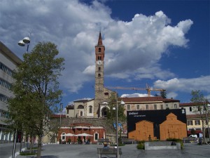 Piazza_garibaldi_cantù